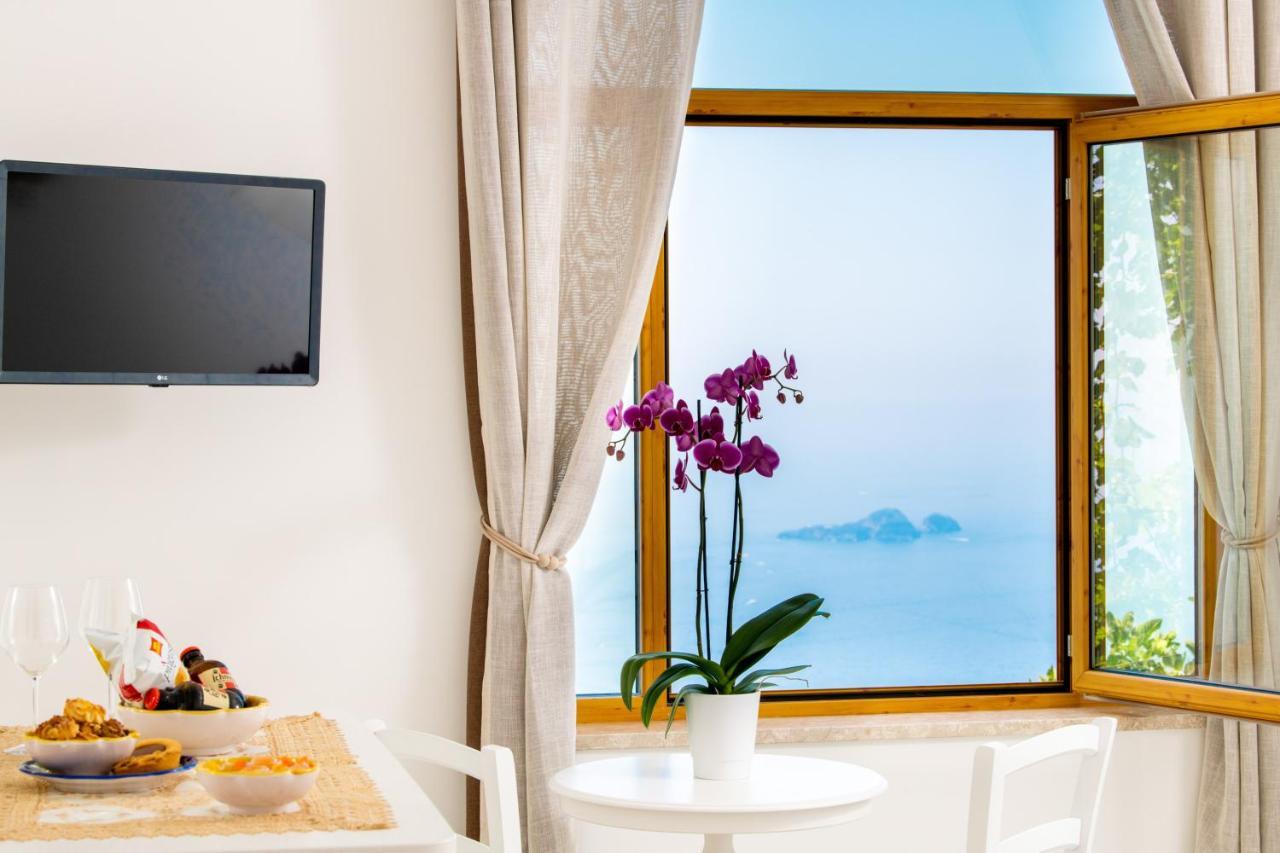 La Borragine Rooms Positano Kültér fotó
