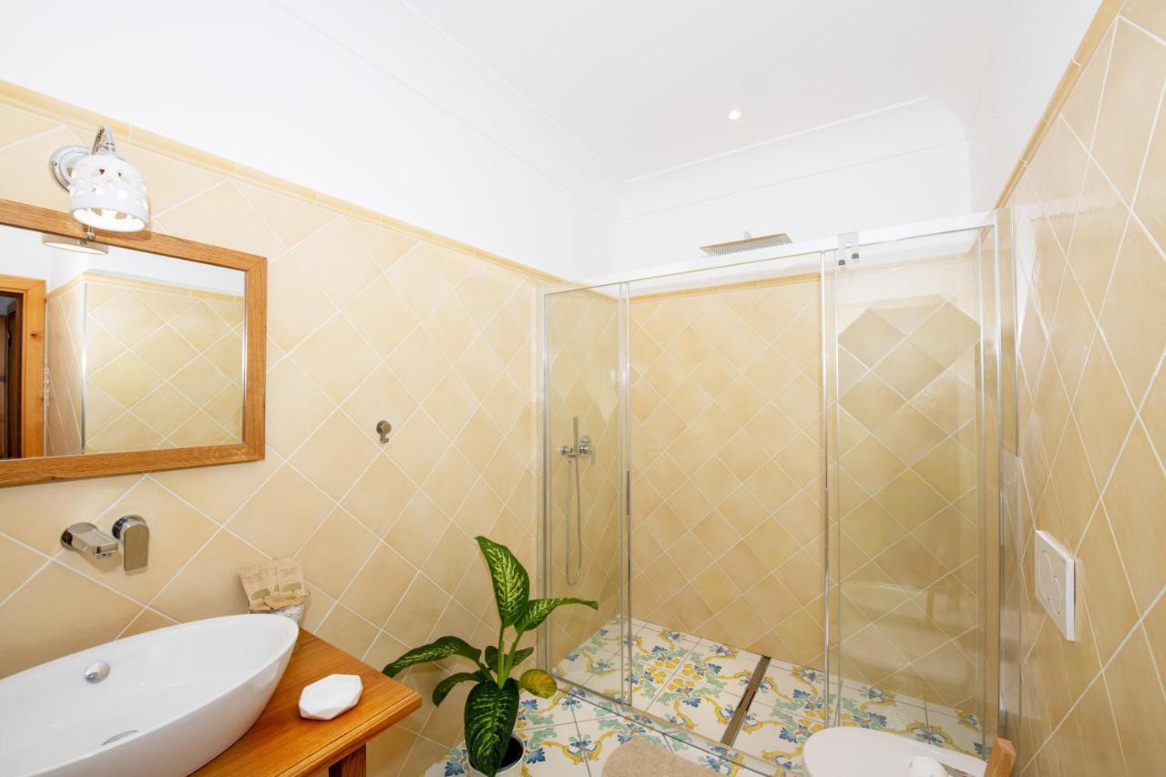 La Borragine Rooms Positano Kültér fotó